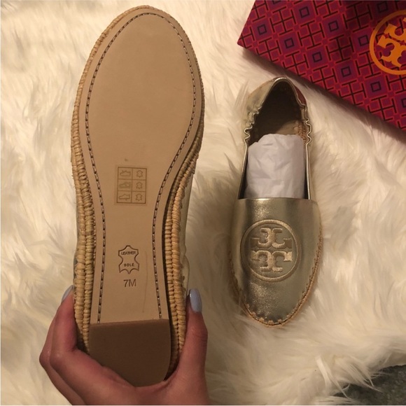 BRAND NEW TORY BURCH ESPADRILLES - Picture 2 of 4